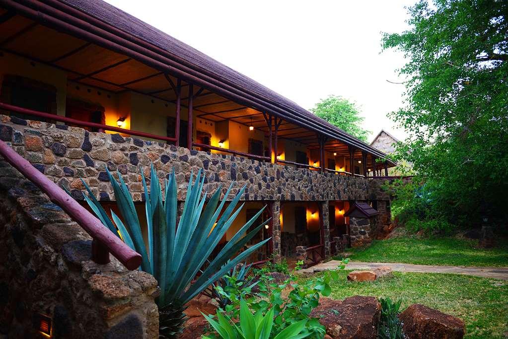 Kilaguni Serena Safari Lodge Tsavo Екстер'єр фото