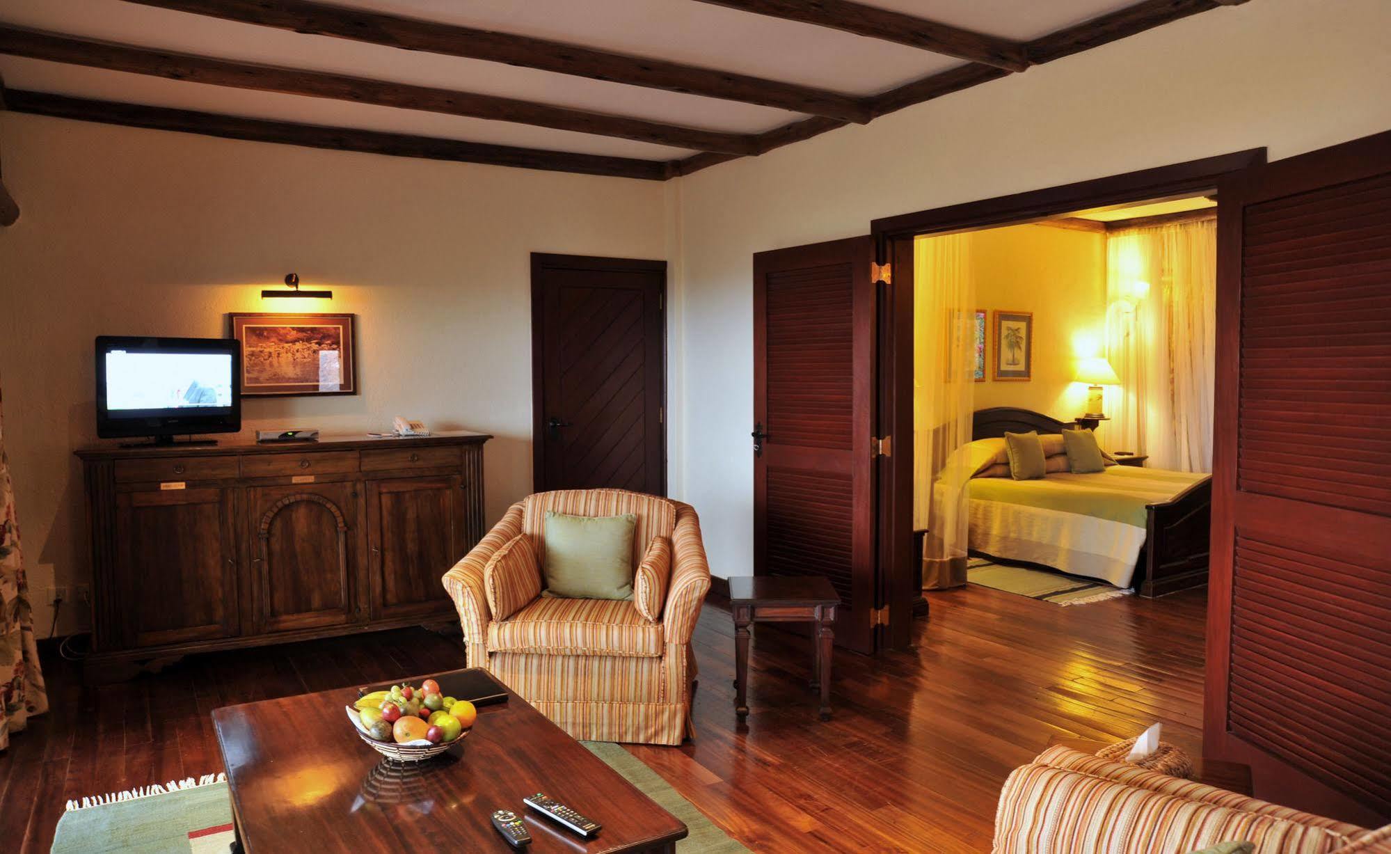 Kilaguni Serena Safari Lodge Tsavo Екстер'єр фото